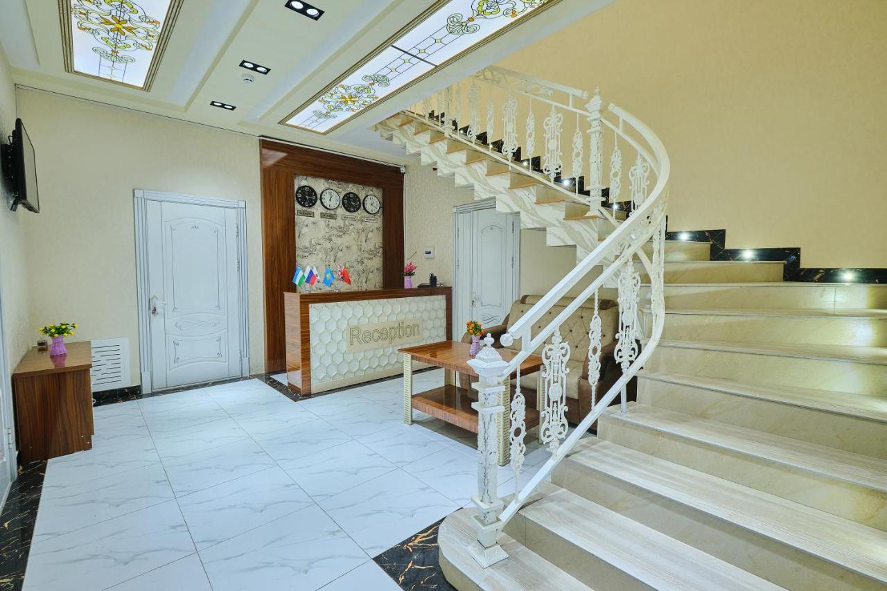Gunesh Hotel Samarkand Esterno foto