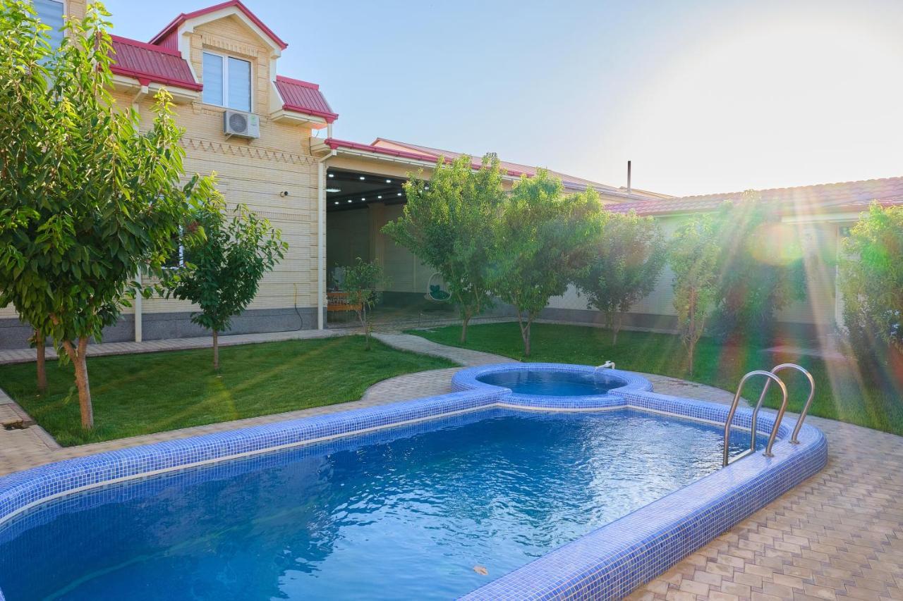 Gunesh Hotel Samarkand Esterno foto