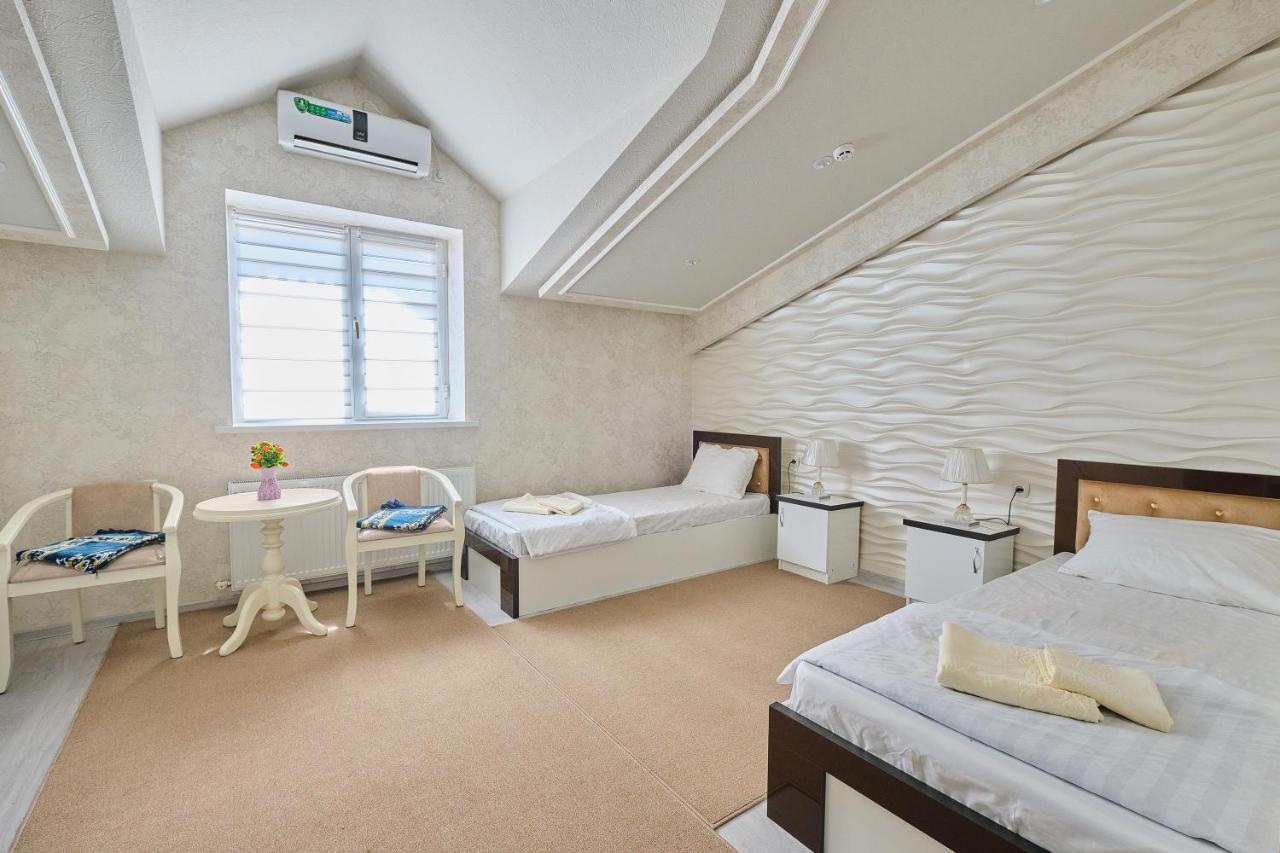 Gunesh Hotel Samarkand Esterno foto