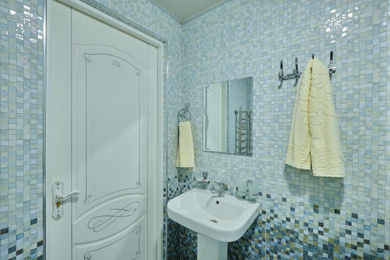 Gunesh Hotel Samarkand Esterno foto